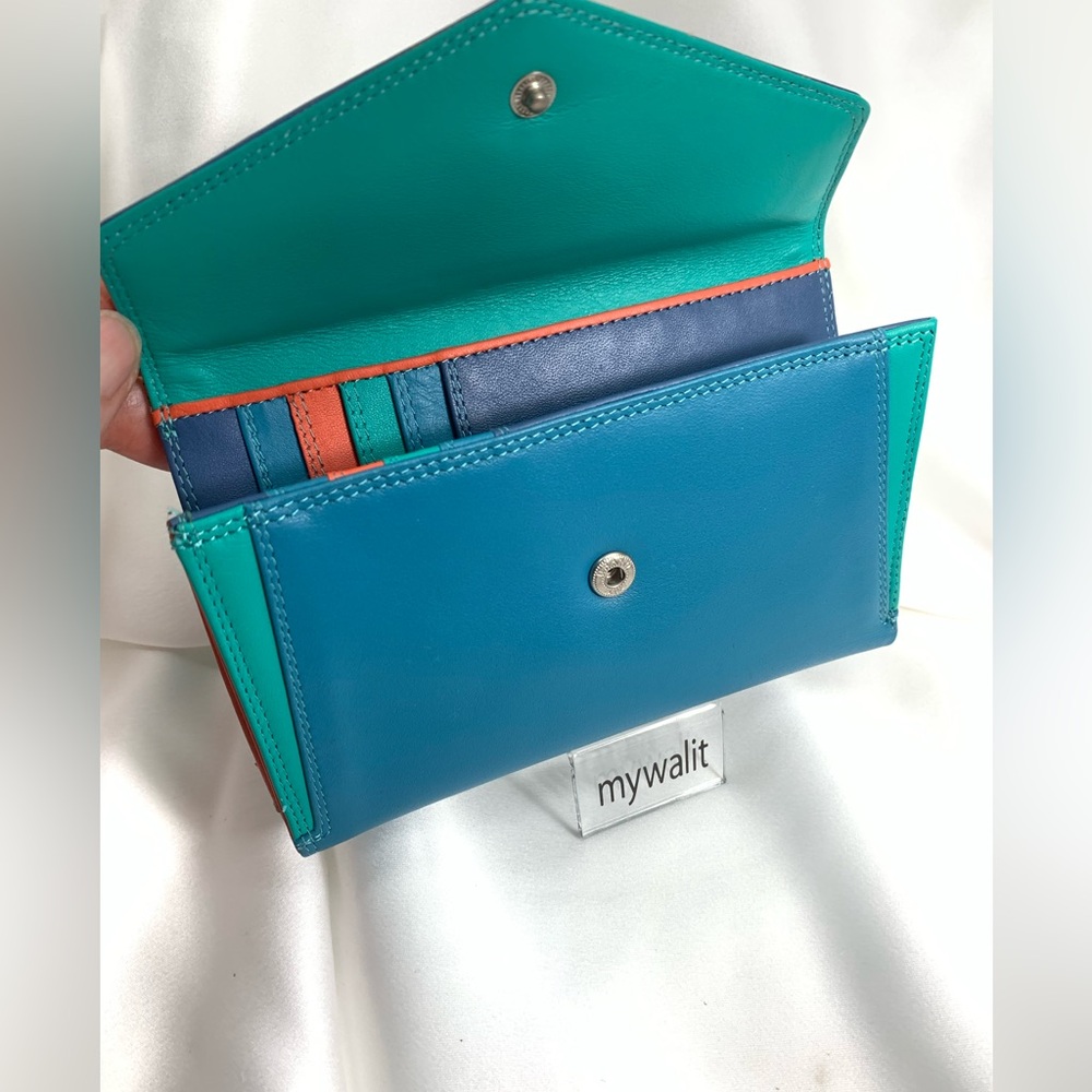 Mywalit NWT Medium Slim Envelope Soft Leather Wallet Aqua Cape Town 10 CC Slots